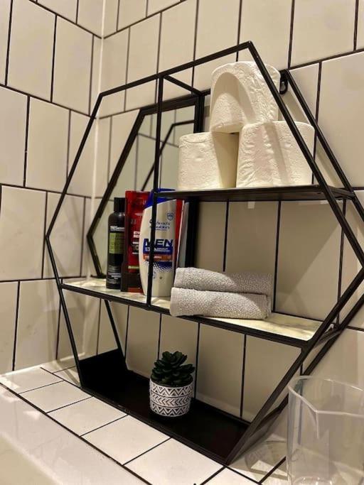 Cityzenretreat - Mezzanine Apartment Sleeps 4 Sheffield City Centre Eksteriør billede
