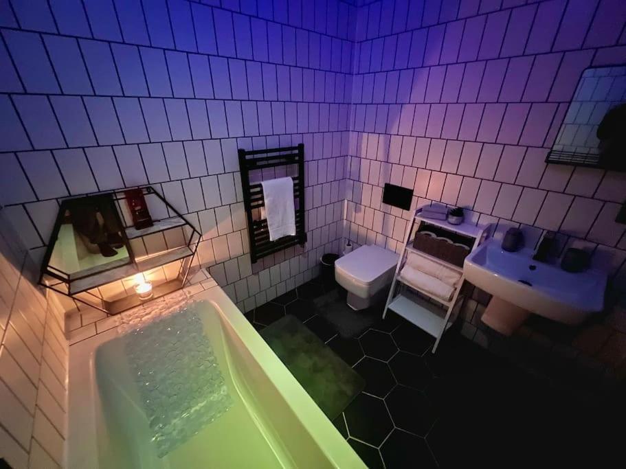 Cityzenretreat - Mezzanine Apartment Sleeps 4 Sheffield City Centre Eksteriør billede